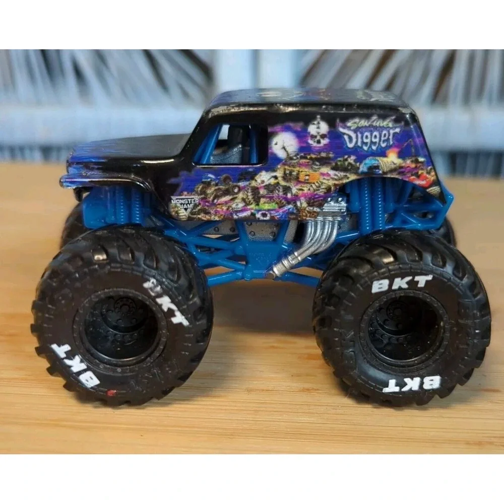Son uva Digger monster‎ truck No Rims